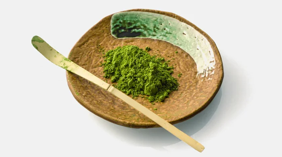 Matcha powder and chasaku bamboo spoon